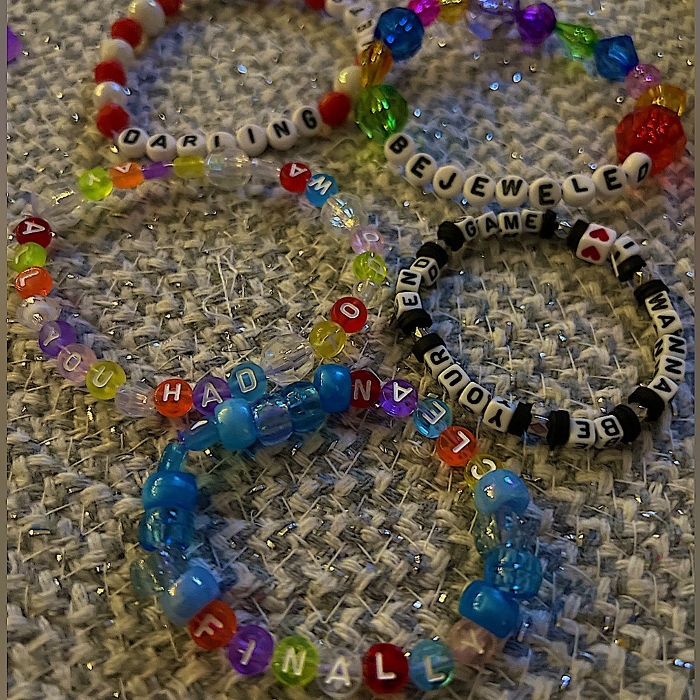 Friendship Trading Bracelets 🫶🏼